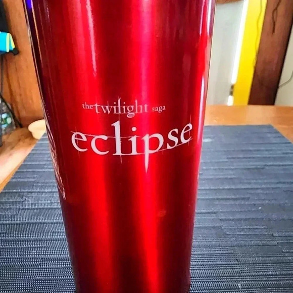 Twilight Saga eclipse Water Bottle With Carabiner Clip “Team Jacob” - Picture 4 of 7